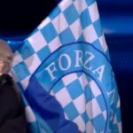 Bandiera del Napoli rimossa con gru: era uno scherzo tra amici tifosi