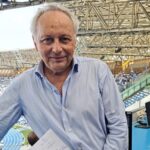 Kvara si allena a Nizza: la foto con il pizzaiolo napoletano sul lungomare